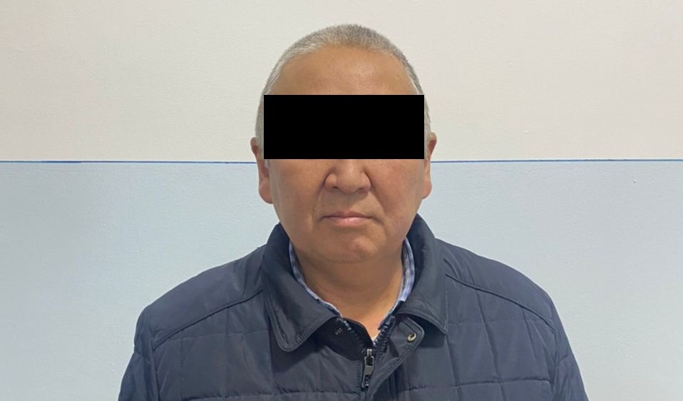 1 2 Узбекистанцам незаконно выдали паспорта КР. Задержан главный специалист ЗАГСПРН