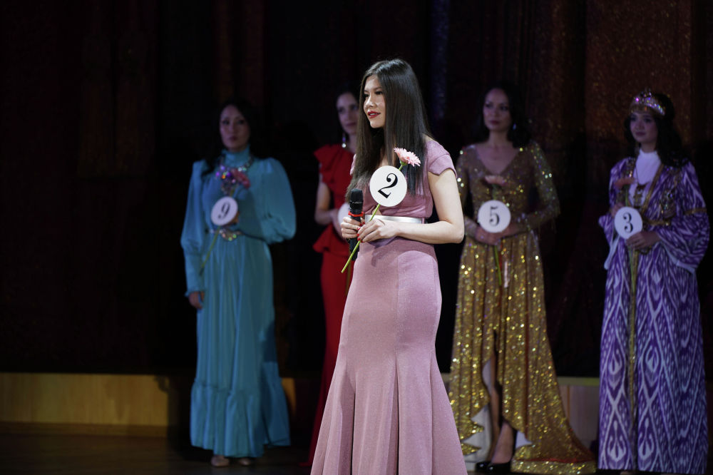 1054183241 Кыргызстанка стала вице-мисс на конкурсе красоты среди мигранток в России. Фото