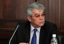 Госсекретарь: Надо избавляться от коррумпированных политиков, раздражающих общественность