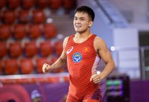 Эрназар Акматалиев стал серебряным призером чемпионата мира по борьбе