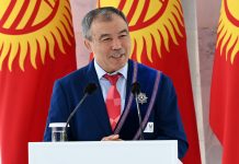 Белгилүү күрөш калысы Мейрамбек Ахметов карьерасын жыйынтыктады