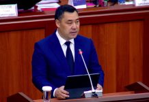 Президент: Тех, кто хочет купить народные голоса, надо бить по рукам!