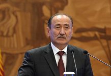 «Меня хотят устранить, но я угроз не боюсь!» Глава Минздрава обратился к кыргызстанцам