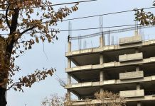 Гибель Мунарбека в Бишкеке. Можно ли было его спасти? Версии близких парня и МЧС