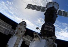 Корабль «Союз МС-18» с первым в мире киноэкипажем вернулся на Землю