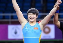 Мээрим Жуманазарова вышла в финал чемпионата мира по борьбе
