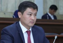 «Я был честен с народом». Экс-глава кабмина Марипов обратился к кыргызстанцам