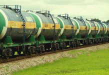 Беспошлинного ГСМ в Кыргызстан из России будут поставлять больше. Подписан документ