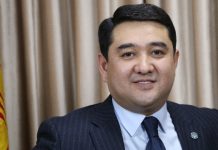 “Эски видеолорду, ар жериненен кескилеп, тараптарды “коңулда жатып” кайраштырганыңар дурус иш эмес», – Калмаматов