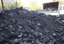 Цены на уголь в Кыргызстане за год выросли почти на 800 сомов