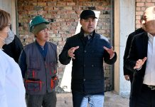 Садыр Жапаров «Алтын Балалык» комплексин 1-июнга чейин бүтүрүүнү тапшырды