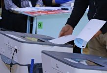 Перевыборы в двух округах Бишкека. Кто выдвинул свою кандидатуру?