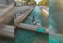 Кыргызстанец Алмаз Смайлкулов прокатился по каскадам Большой Алматинки в Казахстане