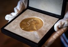Названы лауреаты Нобелевской премии по медицине, физике и химии