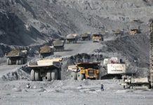 Жапаров: “Центерра” Кыргызстанга Кумтөрдү калтырууга даяр, бирок бир шарты бар”