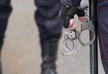 Токмок шаарында уурулук кылмыштарына шектүүлөр кармалышты