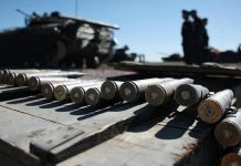 Казахстан безвозмездно выделит Кыргызстану и Таджикистану спецтехнику и боеприпасы