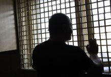 ВИДЕО: Заключенные ИК-47 в Бишкеке остались без пива