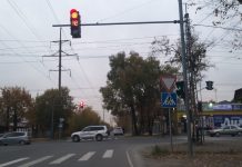 В Бишкеке установили 23 новых светофора