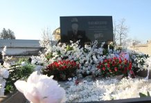 Шабданбек Кулуевдин эстелиги “Ала-Арча” көрүстөнүндө орнотулду