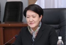 Глава ЦИК КР: Выборы проходят спокойно, и будут считаться состоявшимися при любой явке