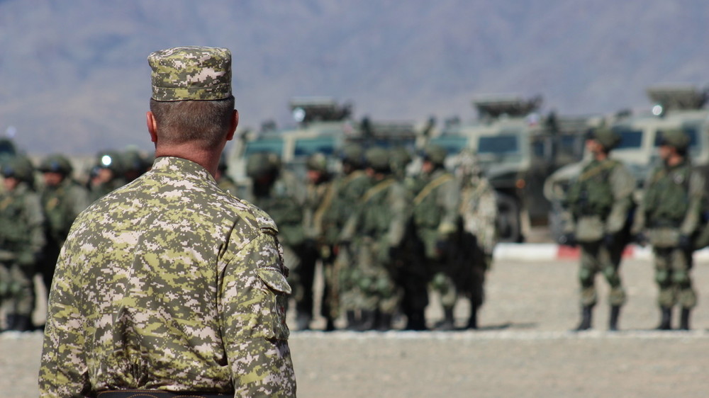 711132.9ee0b75d0139a09c4e1f1a7fa78ce988 Кыргызстан обновляет военную технику: что об этом думают в Душанбе?