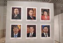 Курманбек Бакиевдин сүрөтү тарых музейинде илинди