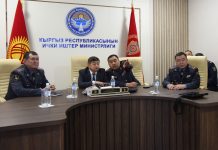 Акылбек Жапаров ИИМге келип шайлоодо коомдук тартиптин сакталышына көңүлүн бурду