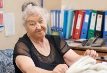 90 лет труда в животноводстве. История единственной женщины среди овцеводов КР