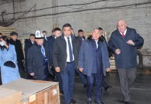 Президент Татарстана посетил завод «Автомаш Радиатор» в Бишкеке. Фото