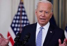 Кыргызстан не пригласили на Саммит за демократию в США