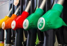 В Минэкономики назвали риски временного обнуления налогов и пошлин на ГСМ