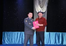 Нарын милициясы маалымат жана басма сөз кызматкерлеринин кесиптик майрамы менен куттуктады