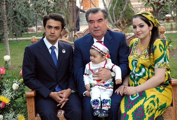 pic 2f4f37257478ee9408b72eb3dd3bd44f Как семья президента Таджикистана десятилетиями купается в роскоши, пока народ прозябает в нищете?