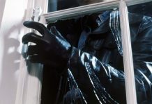 В Токмаке из дома пенсионерки вынесли золото и 350 тыс сомов