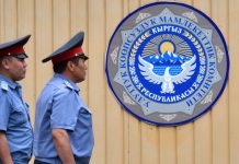 В Кыргызстане построят дома, медцентр и базы отдыха для сотрудников ГКНБ