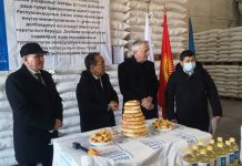 Аз камсыз болгон 40 миң үй-бүлөгө ун жана май берилет