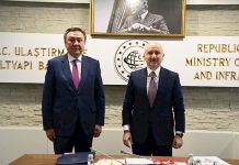 Элчи Өмүралиев түрк тарабын Ысык-Көл аэропортун реконструкциялоого катышууга чакырды