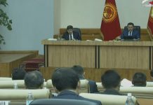 Садыр Жапаровдун төрагалыгы астында министрлер кабинетинин жыйналышы өтүүдө