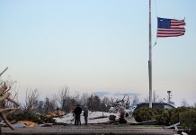 Смертоносные торнадо в США. Садыр Жапаров выразил соболезнования Байдену