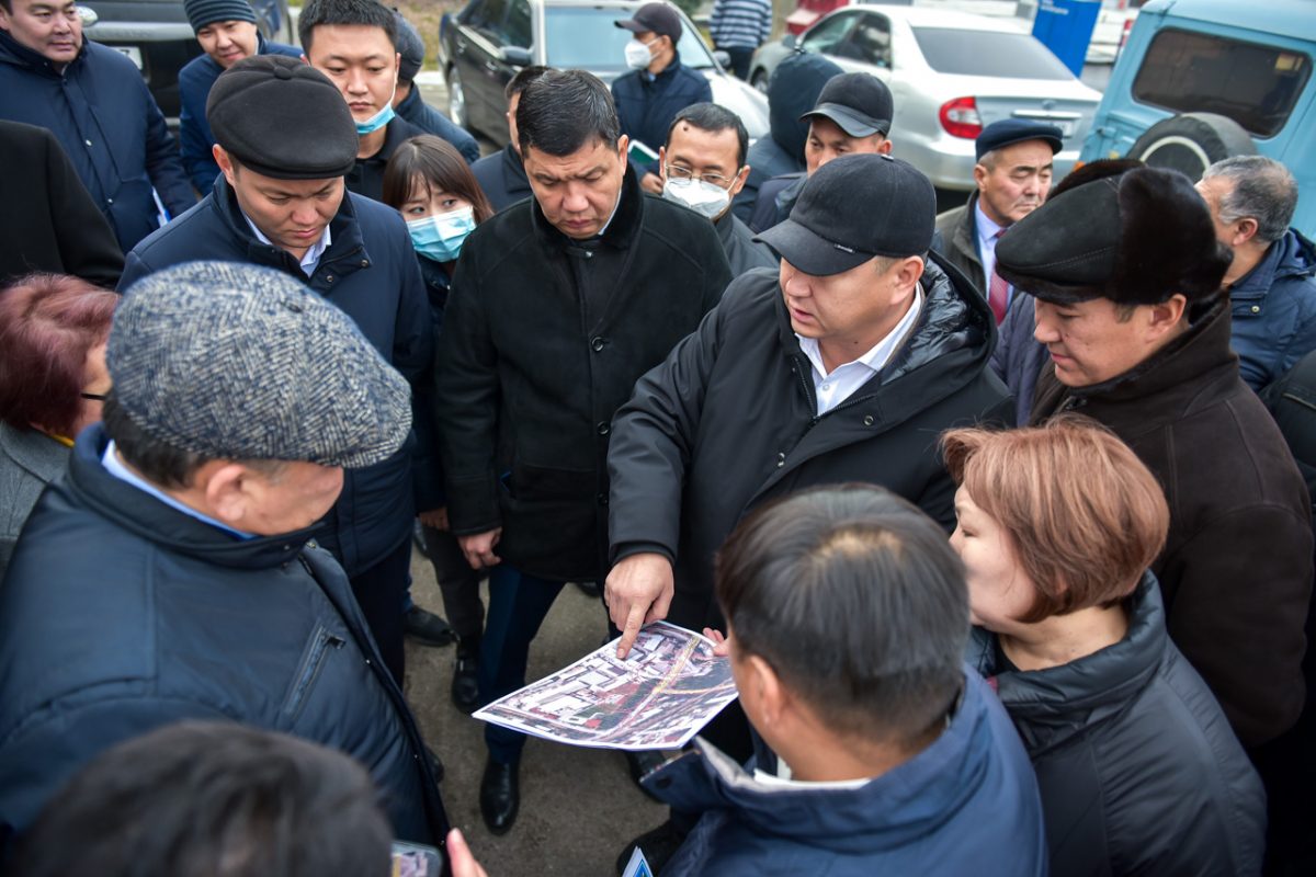 BEK 9592 В Бишкеке за счет гранта КНР хотят реализовать три крупных дорожных проекта. Какие?