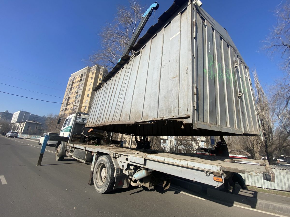 IMG 5960 В Бишкеке снесли ряд незаконок. ФОТО