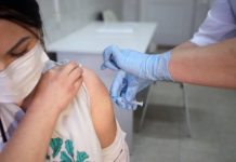 Побочка от вакцины или COVID-19? Как различить симптомы