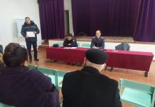 Чүй РИИБнүн начальниги Эрлан Исмаилов жергиликтүү тургундар менен жолугушту