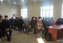 Токмок шаардык милициясы окучуулар үчүн ашык эшик күнүн өткөрүштү