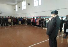 Ак-Талаа милициясы окуучулар арасында спорттук иш-чара өткөрдү