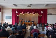 Панфилов районунда жергиликтүү жашоочулар менен жолугушуу улантылууда