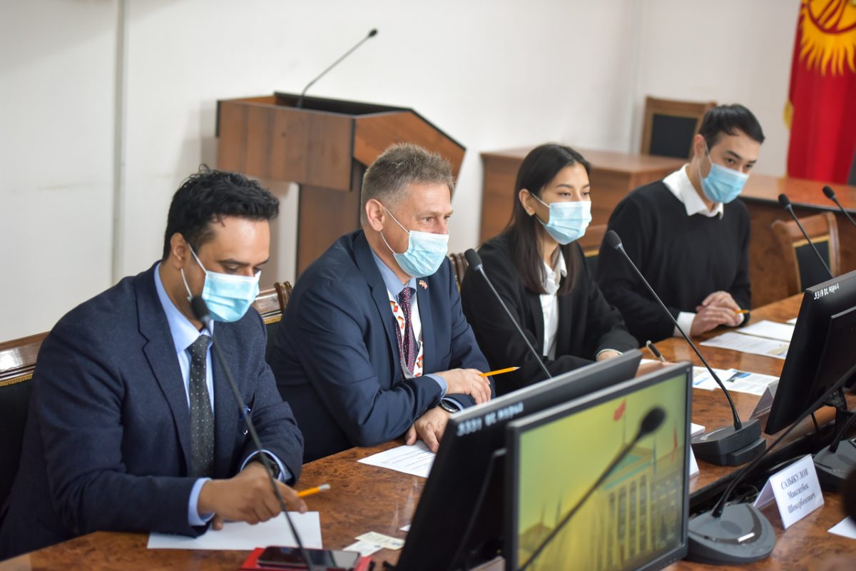 bek 0661 Представители GIZ презентовали в Бишкеке проект по борьбе с загрязнением воздуха