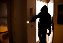 В Аламудунском районе задержали серийных домушников. ФОТО