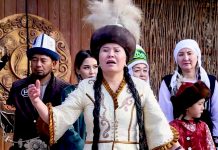 Кандидат в депутаты Токтобубу Оргалча записала клип на песню «Биз»